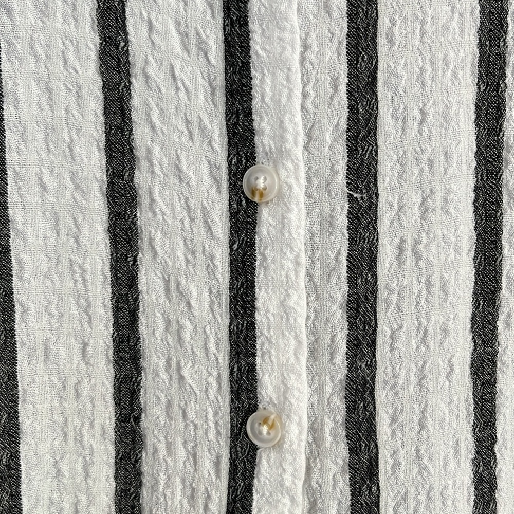 Jane + Delancey blouse. Button front. Tab sleeves. Black/ white stripe. 2x. - Picture 5 of 8